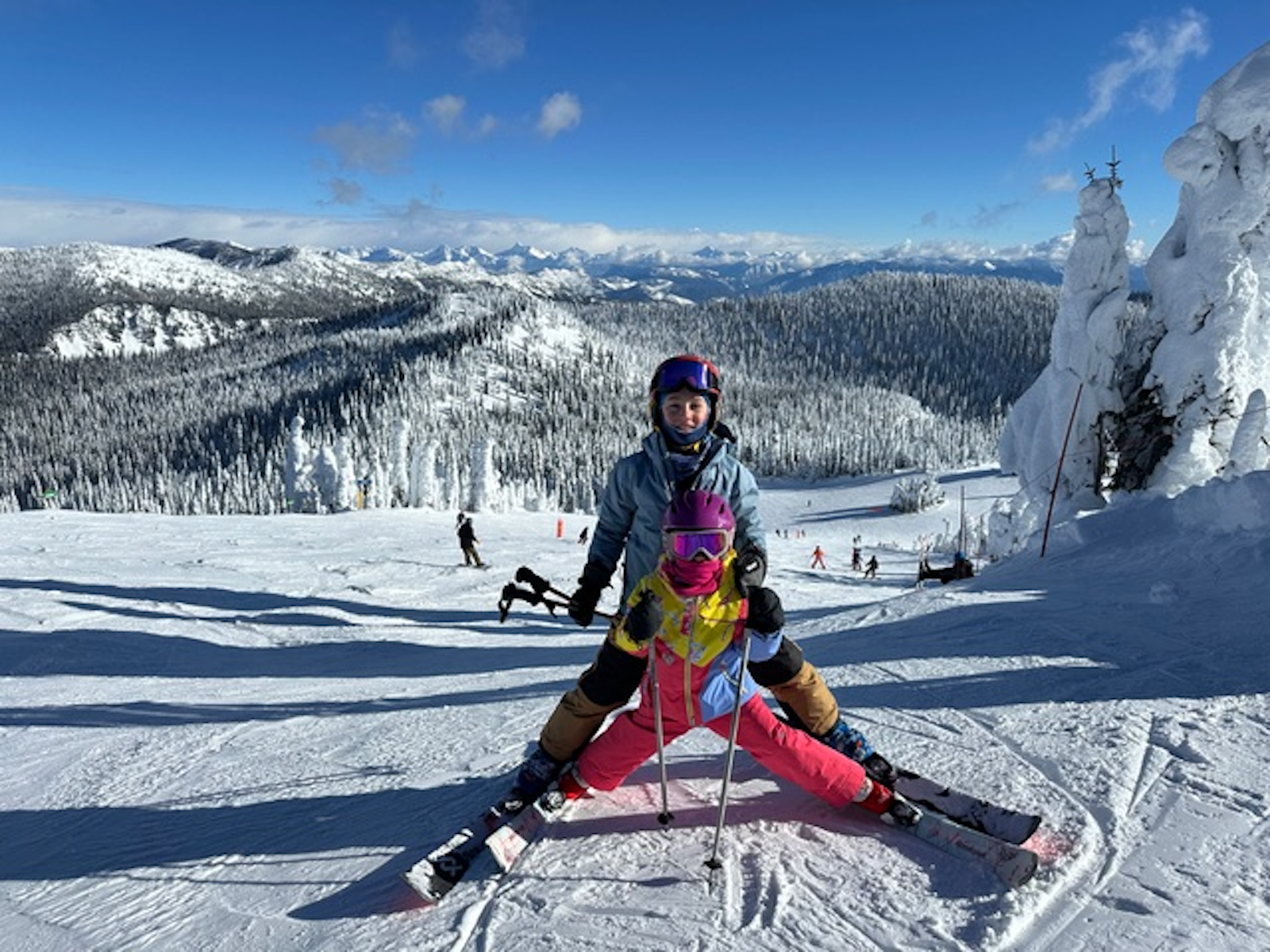 Routh family children skiing together, reflecting the freedom and flexibility their Wilson Hill schedule provides.